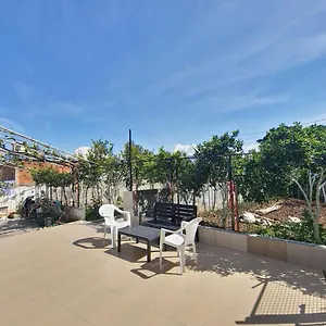  Apartamento Malaj